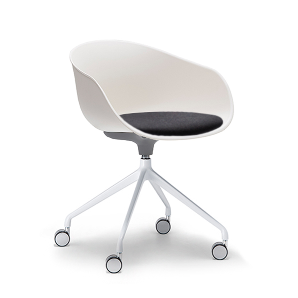 Ayla Swivel Chair