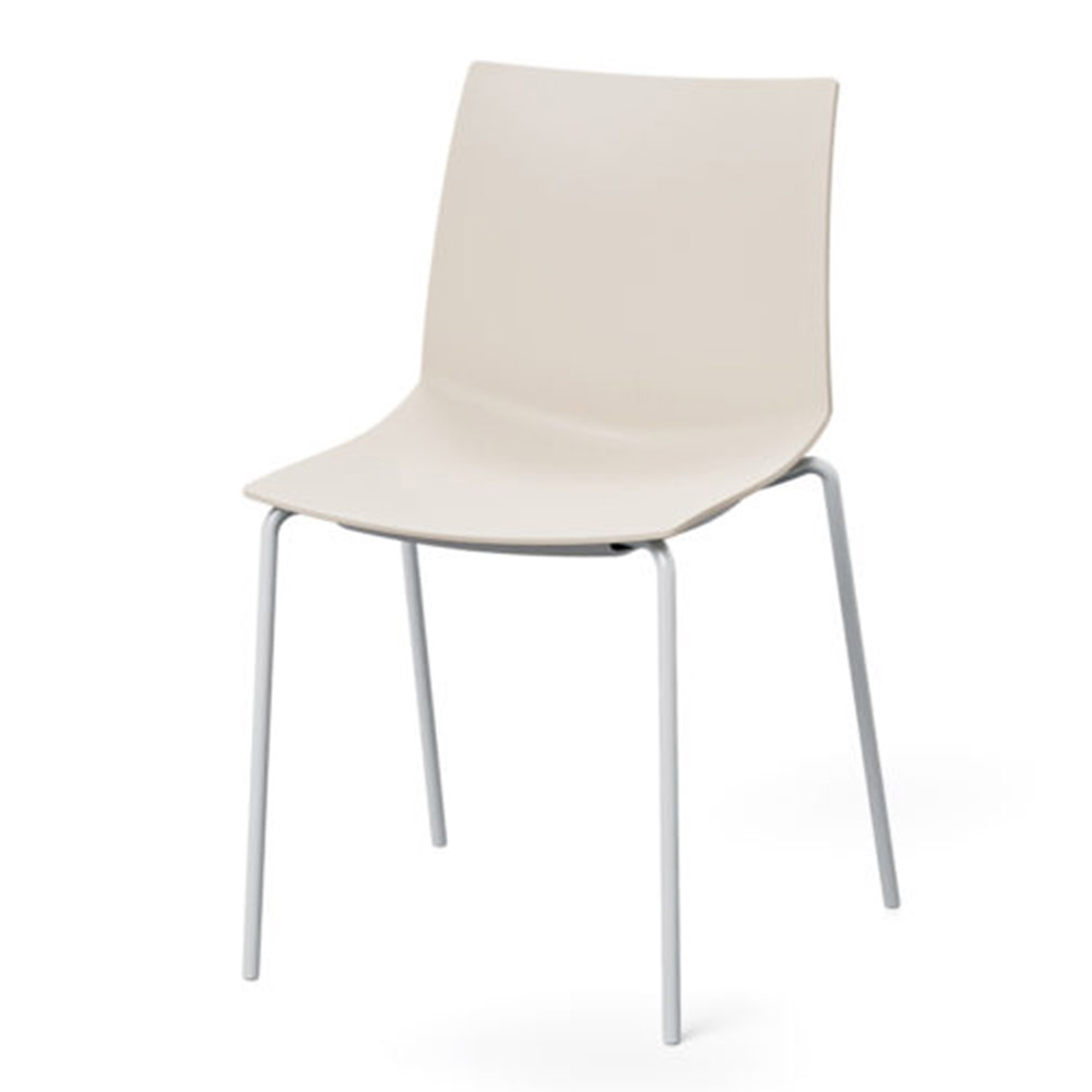 Carlo 4 leg plastic chair